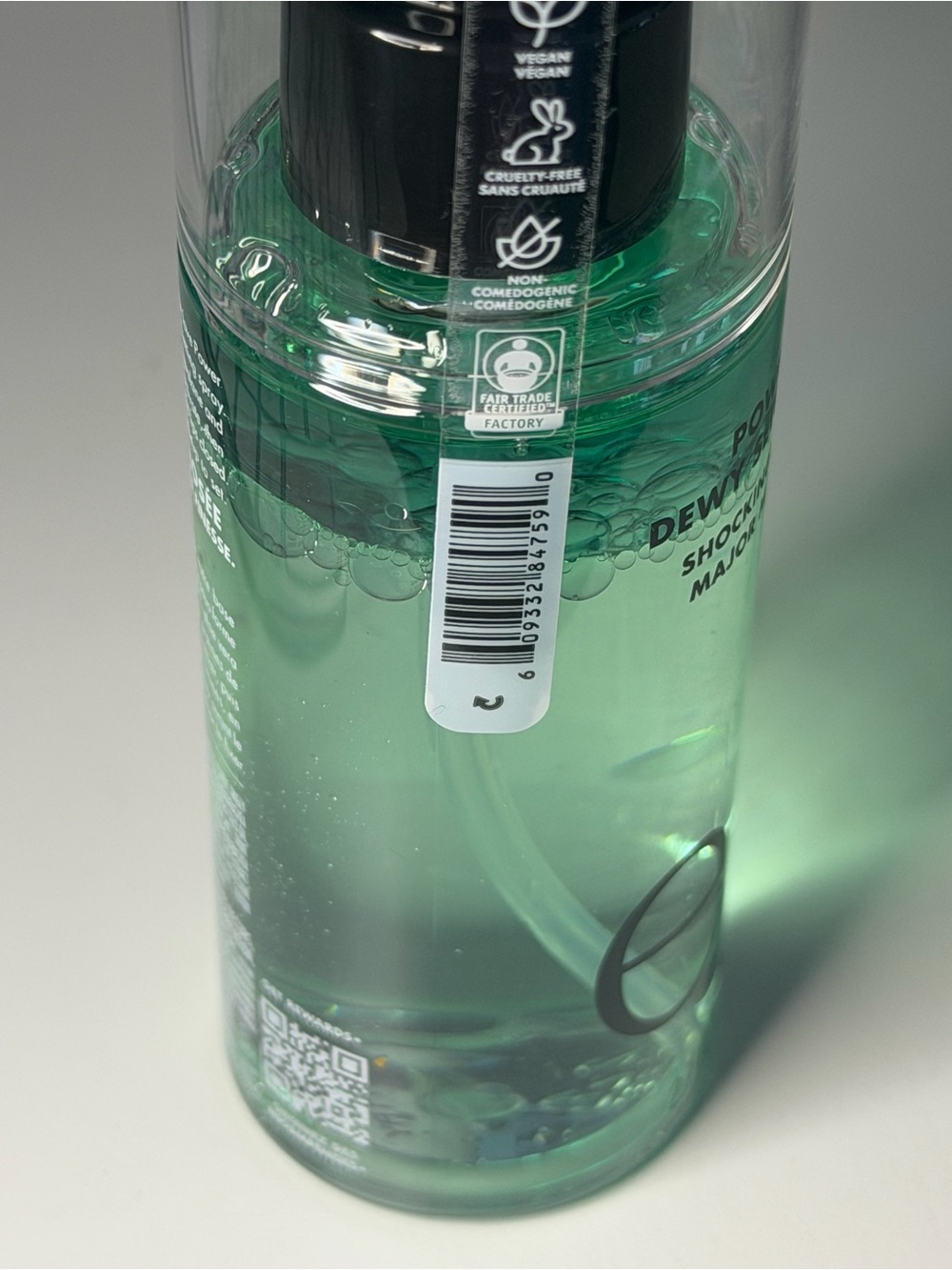 E.L.F. COSMETICS Power Grip Dewy Setting Spray - Picture 5 of 6